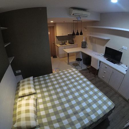 Student Park 828 By We Stay Yogyakarta Bagian luar foto